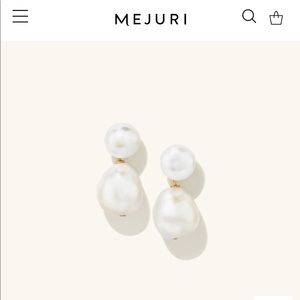 Mejuri- Bold Pearl Drop Earrings